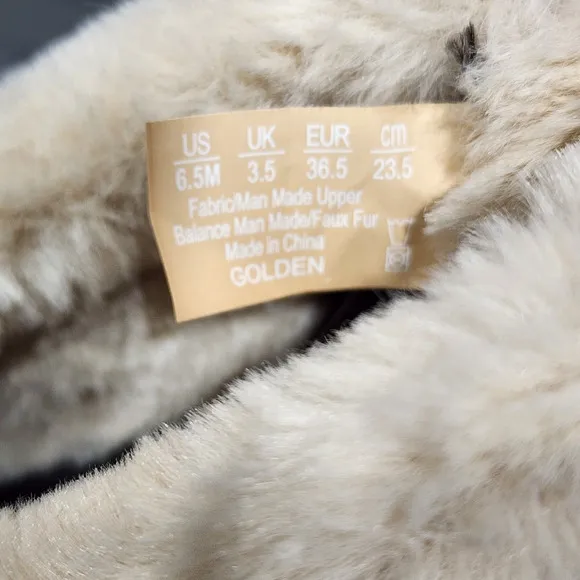 Bzees Golden Shoes Faux Fur Lined Lightweight Toffee Size 6.5