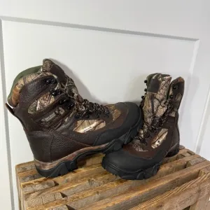 Cabelas Waterproof Camo Hiking Boots. Ultra dry thinsulate. Fishing, hunting.