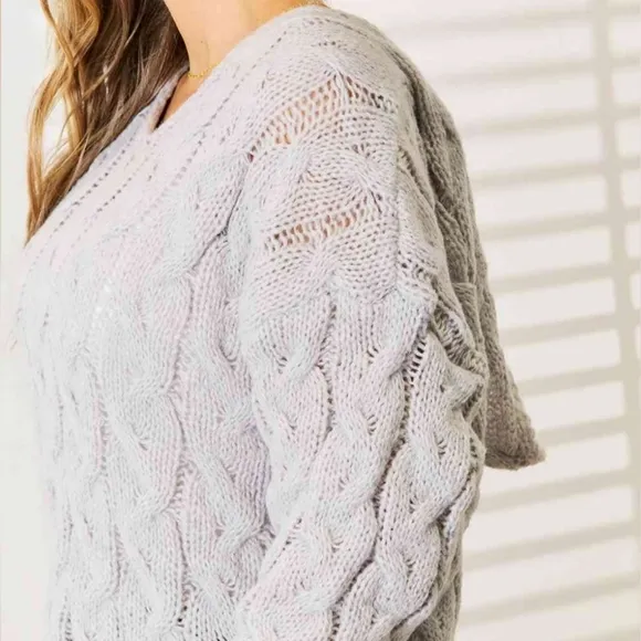 Cable-Knit Woven Hoodie Long Sleeve Classic Pullover Lightweight Sweater