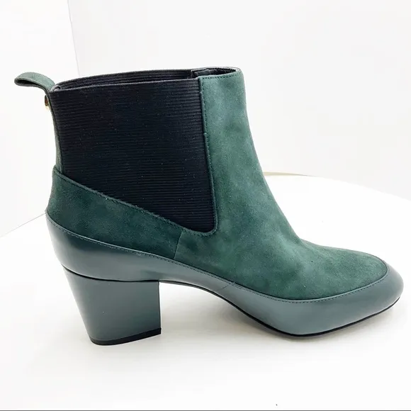 🆕{Calvin Klein}Keelan Leather-Suede Chelsea Boots