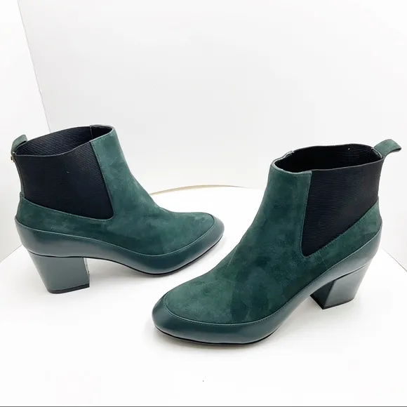 🆕{Calvin Klein}Keelan Leather-Suede Chelsea Boots