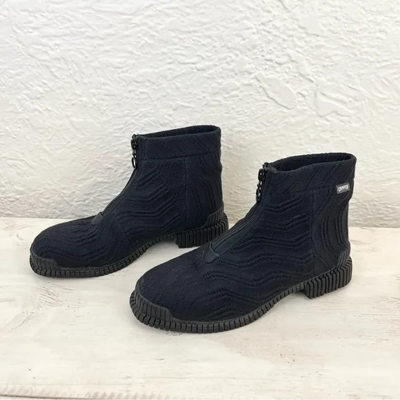 Camper 38 7.5 Boots Black Knit Pix Tencel Zip Front