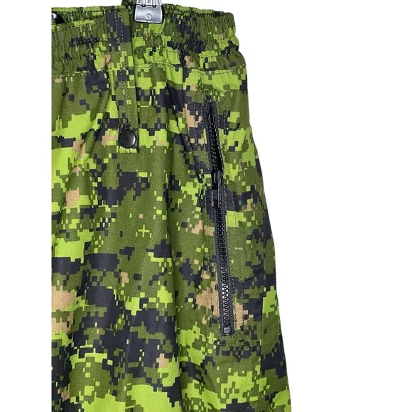 Canadian Army Tactical Goretex CADPAT Rain Pants 7634 - LARGE/XL