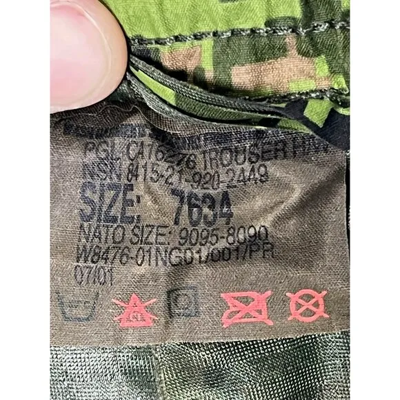 Canadian Army Tactical Goretex CADPAT Rain Pants 7634 - LARGE/XL