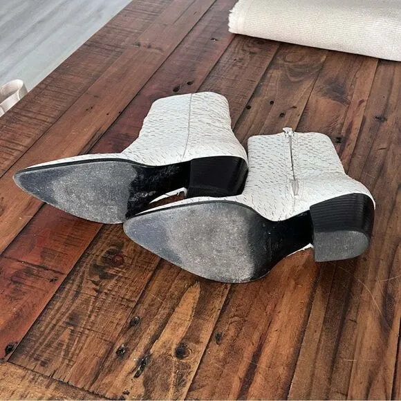 CATY Ankle Boot By Matisse Size 7.5
