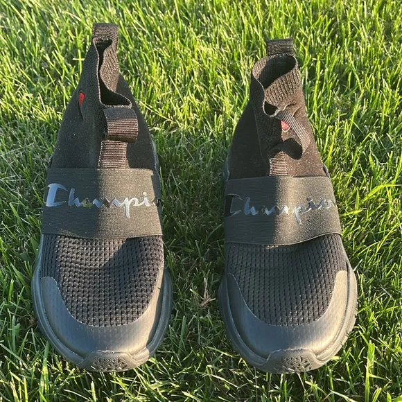 Champion shoes sneakers women’s light weight mesh women’s 6.5 size