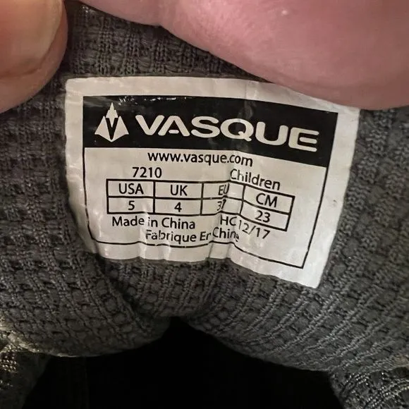 Childrens Big Kids Vasque Monolith Gray Waterproof‎ Hiking Shoes Sneakers Size 5