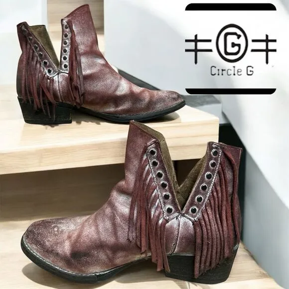Circle G Corral Distressed Wine Leather Fringe Stud Cowgirl Western Ankle Bootie