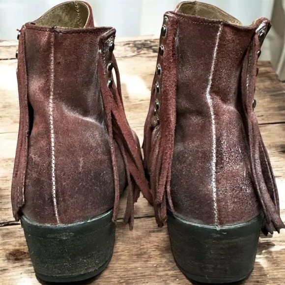 Circle G Corral Distressed Wine Leather Fringe Stud Cowgirl Western Ankle Bootie