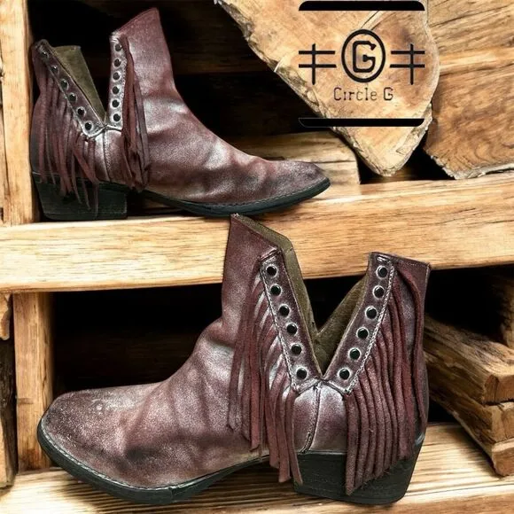 Circle G Corral Distressed Wine Leather Fringe Stud Cowgirl Western Ankle Bootie