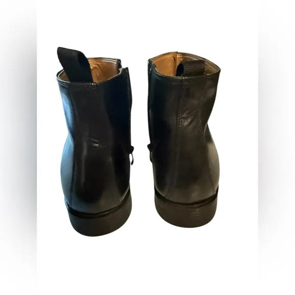 CLARKS Mens Tilden Leather Zip Black Boots Comfort Size 11.5 Zipper WATERPROOF
