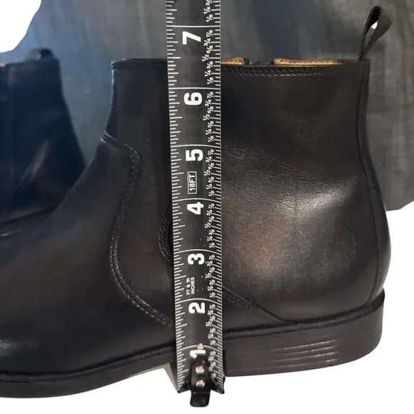 CLARKS Mens Tilden Leather Zip Black Boots Comfort Size 11.5 Zipper WATERPROOF
