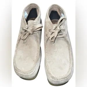 Clarks Stinson Hi Sand Suede Ultimate Comfort Collection Chukka Boots