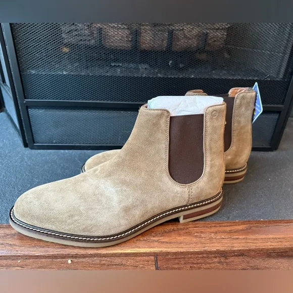 Clarks Taupe Suede Jaxen Chelsea Boots