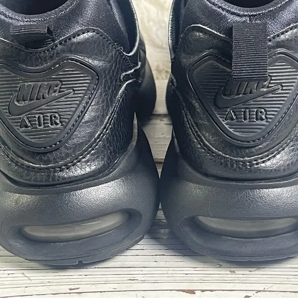 CLEAN Size 10 - Nike Air Max Prime Triple Black Shoes AUTHENTIC 2017