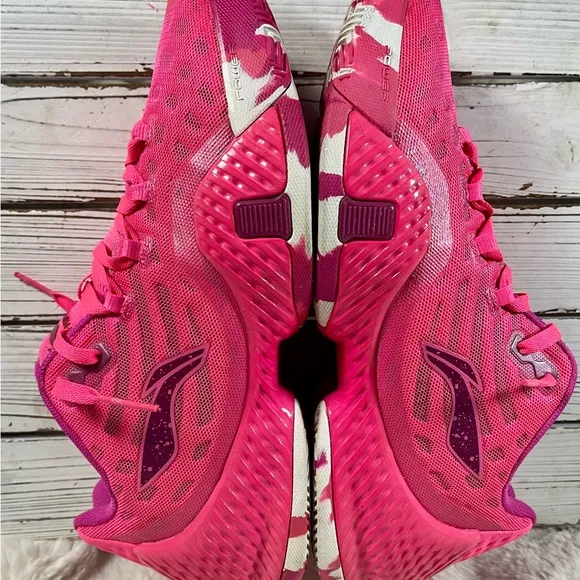 CLEAN Size 15 Li-Ning Basketball Shoes Dwayne Wade Hot Pink