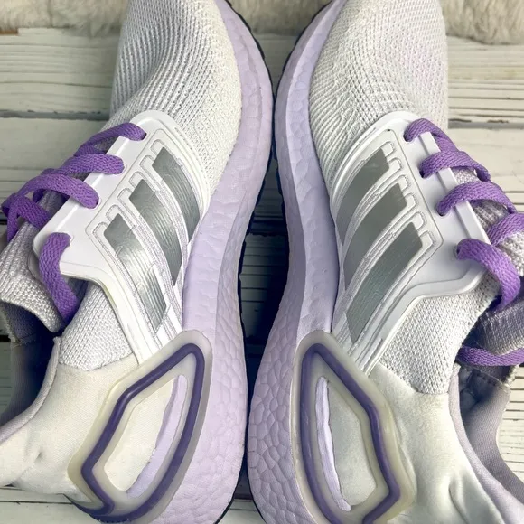 CLEAN Size 7.5 - adidas UltraBoost 20 White Purple Tint Women's Shoes New Laces