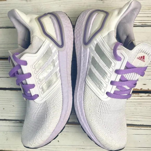 CLEAN Size 7.5 - adidas UltraBoost 20 White Purple Tint Women's Shoes New Laces
