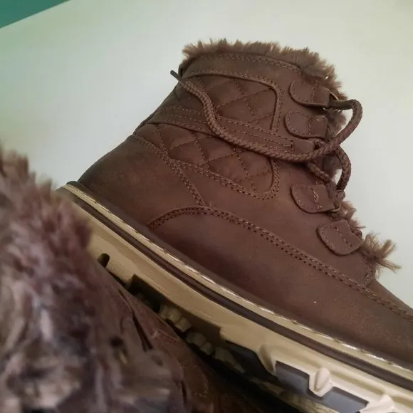 Cliffs by White Mountain KASSIA Brown Ankle Boots - NWT!