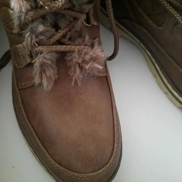 Cliffs by White Mountain KASSIA Brown Ankle Boots - NWT!