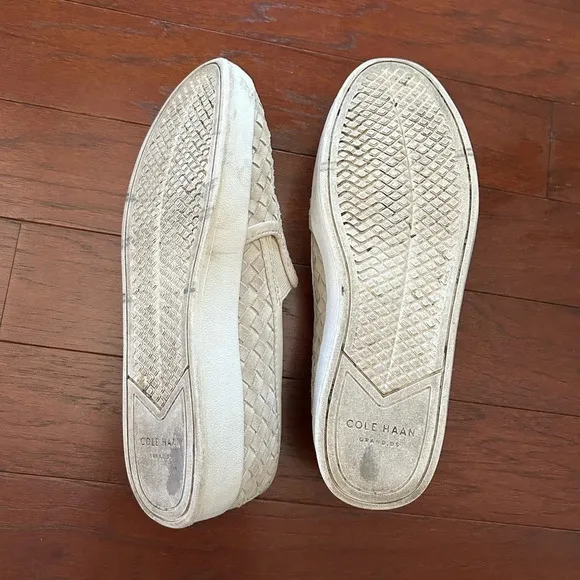 Cole Haan Grandpro Spectator Women leather shoe size 8 causal color sand