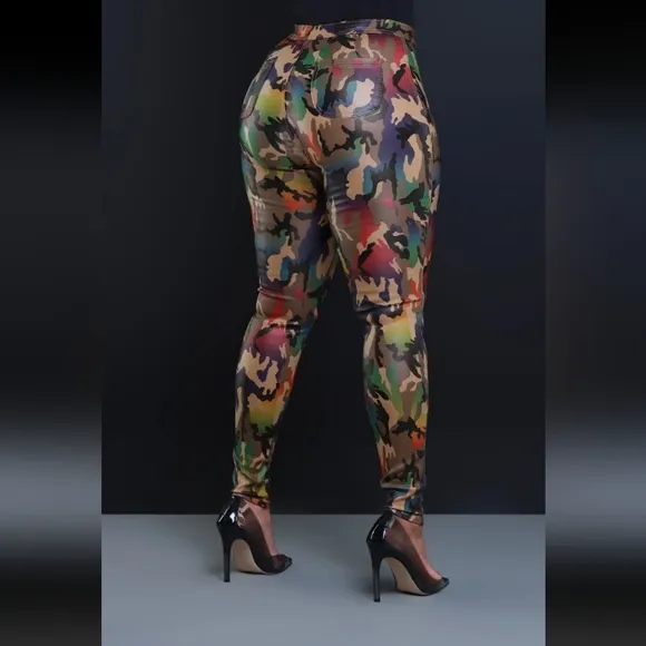 Colorful Camouflage High-Waisted Faux Leather Jeans Sz Sm