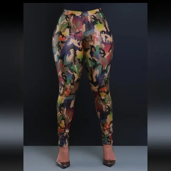 Colorful Camouflage High-Waisted Faux Leather Jeans Sz Sm