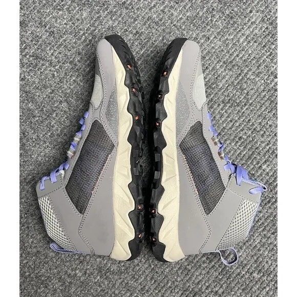 COLUMBIA Women's FLOW CENTRE Hiking Shoes Size 8.5 Sneakers Steam Fairytale NEW
