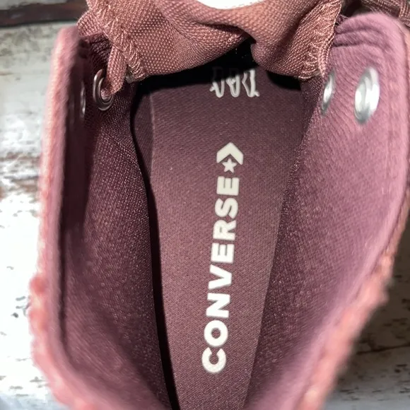 Converse All Star Chuck Taylor Saddle Dark Wine High Tops Women’s Size 7.