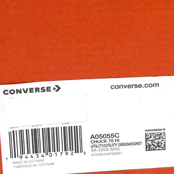 Converse Chuck 70 Shoes For Women Casual Khaki Canvas High Top Sneakers A05055C
