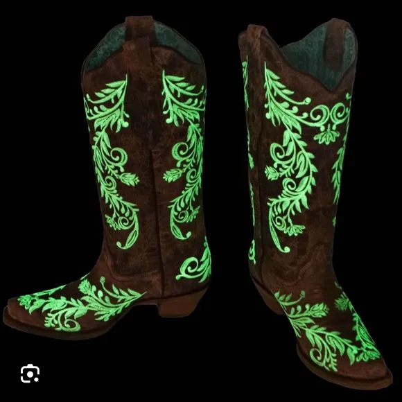 Corral A3753 Boots Glow in Dark size 7.5 Brown White Floral Embroidery Cowboy