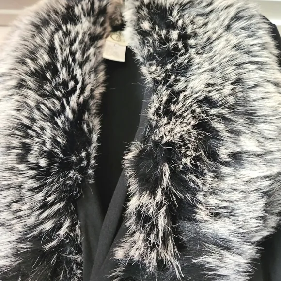 CRIPPLE CREEK Black Knit Jumper Soft Draped Faux Fur Collar Cotton Sweater NWT L
