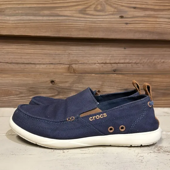 Crocs Men's Walu Slip On Loafers