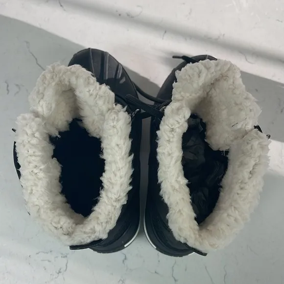 CROCS SHOES ALL CAST II BOOT Kids BLACK Size 4