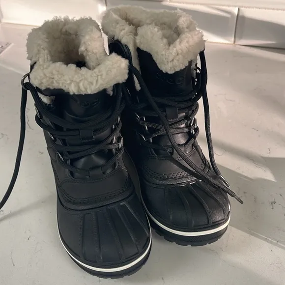 CROCS SHOES ALL CAST II BOOT Kids BLACK Size 4