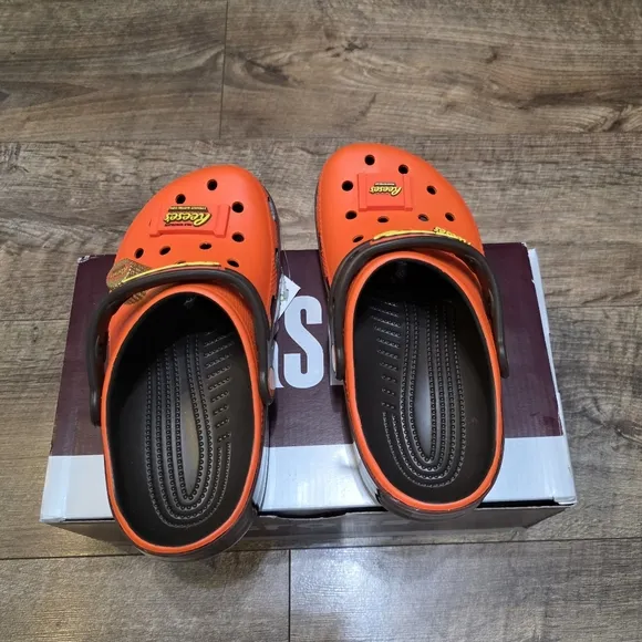 Crocs X Hersheys Jolly Rancher Reese Sandals Youth Boys Size J3
