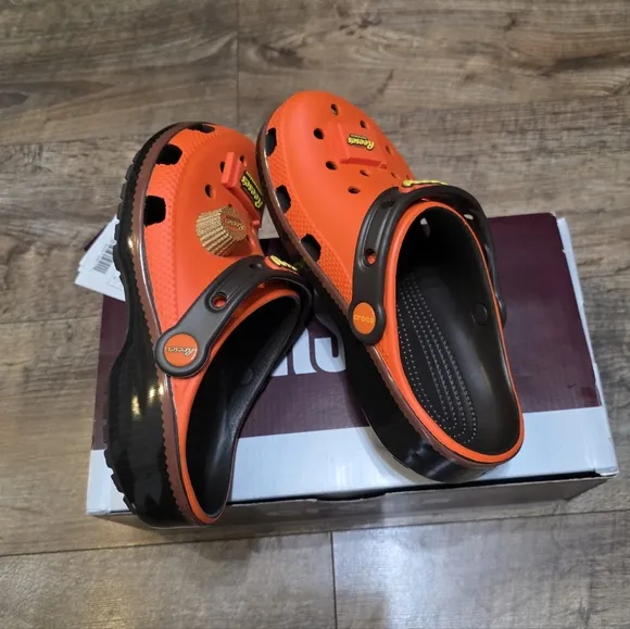 Crocs X Hersheys Jolly Rancher Reese Sandals Youth Boys Size J3