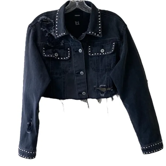 Cropped Black Jean Jacket Denim Distressed Ripped Silver Studded Streetwear Crop