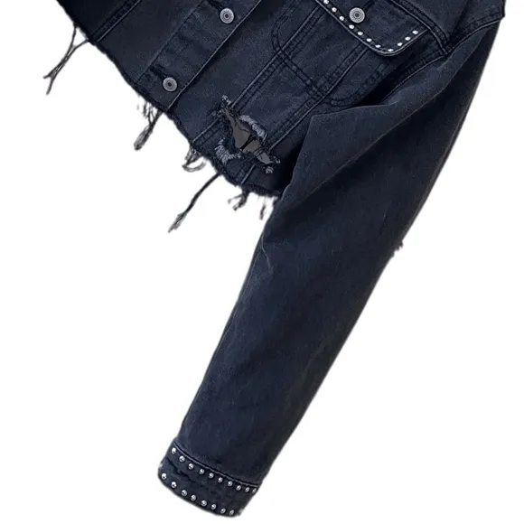 Cropped Black Jean Jacket Denim Distressed Ripped Silver Studded Streetwear Crop