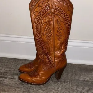 Dan Post Womens Heeled Western Cowgirl Boots 4131 Sz 6 Made In Spain 70s Vintage
