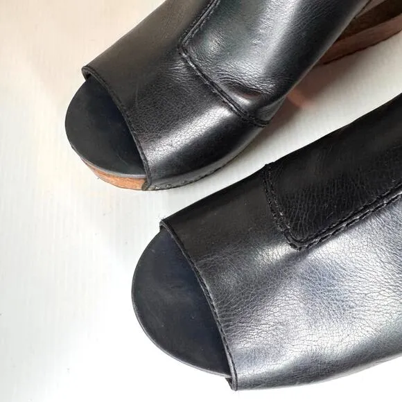 DANSKO Sable Wedge Sandals Women's 9.5 Black Leather Boho Festival Bohemian