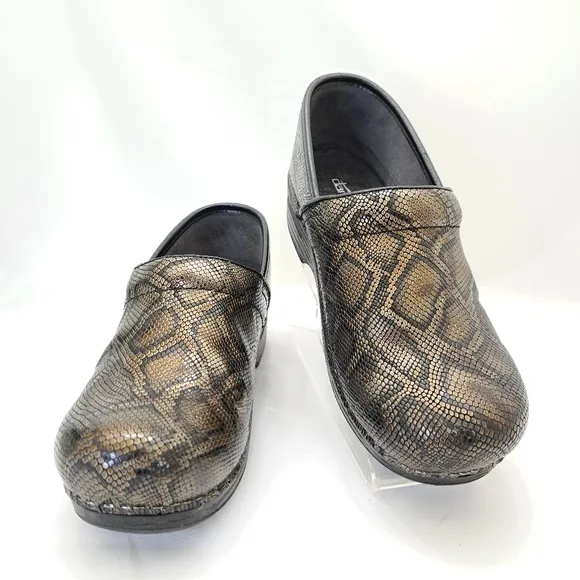 Dansko Women's Snakeskin Print Brown/Gold Embossed Leather Clog Shoes Si…‎