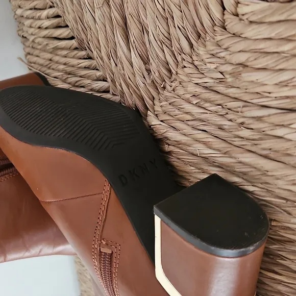 DKNY Brown Leather Ankle Boots Size 6.5