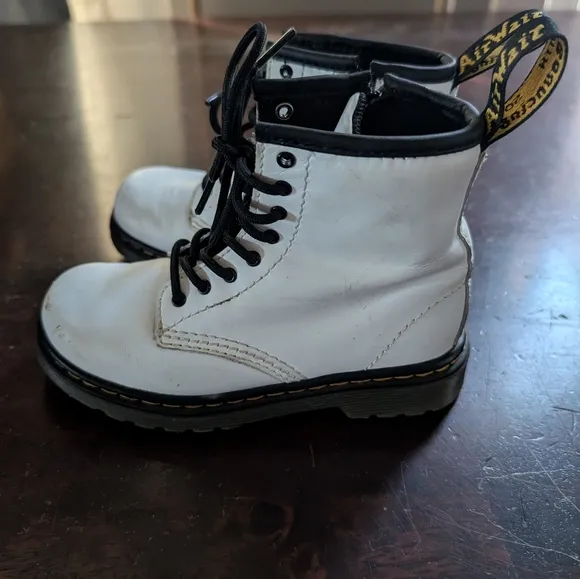Doc Martens Kid White Leather Boots