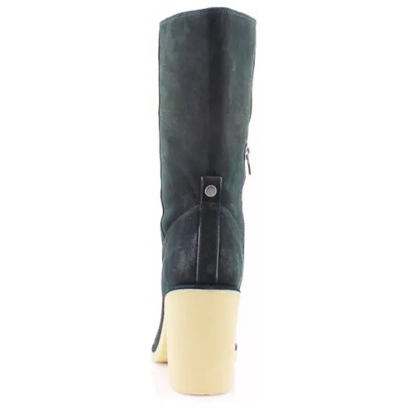 Dolce Vita Women's Caddie Plush Fashion Boot Size 6.5 M, Black