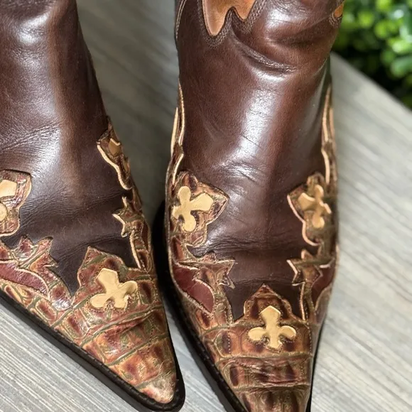 Donald J. Pliner Brown and Tan Heeled Boots