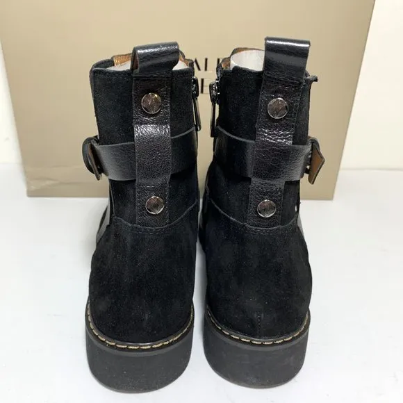 Donald Pliner Captain Boots Suede Buckled Lug Sole Booties Black Size 8 NEW
