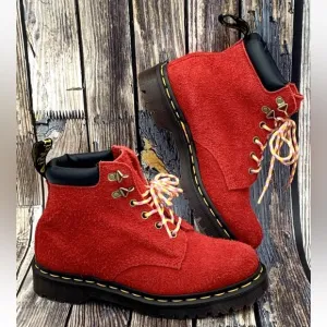 Dr. Martens 939 Ben Suede Padded Collar Lace Up Boots Red Women's Size 8 NEW