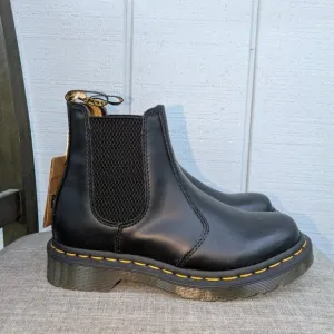 Dr Martens Air Wait Women’s Size 5 US (UK 4) Leather‎ Chelsea Boots White Black