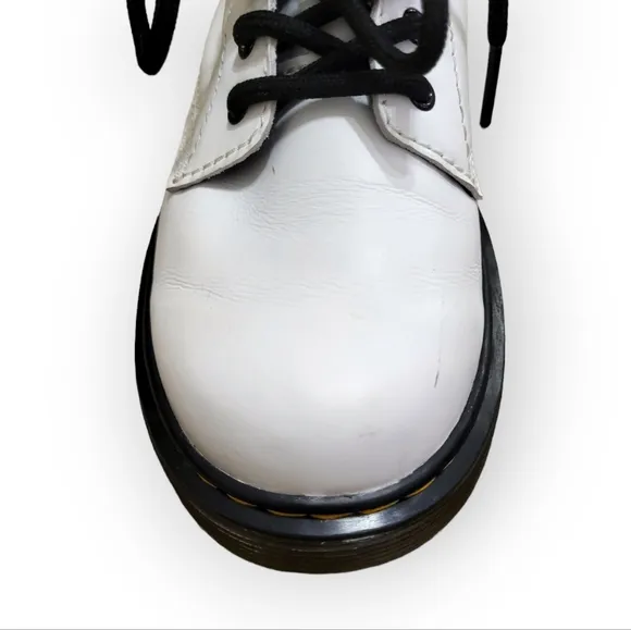 Dr. Martens Junior 1460 White Lace-up Boots Kids Size 3